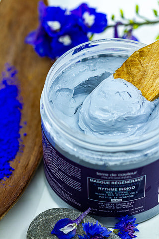 Masque capillaire vs. masque détox à l’argile : quelle différence pour tes cheveux ?